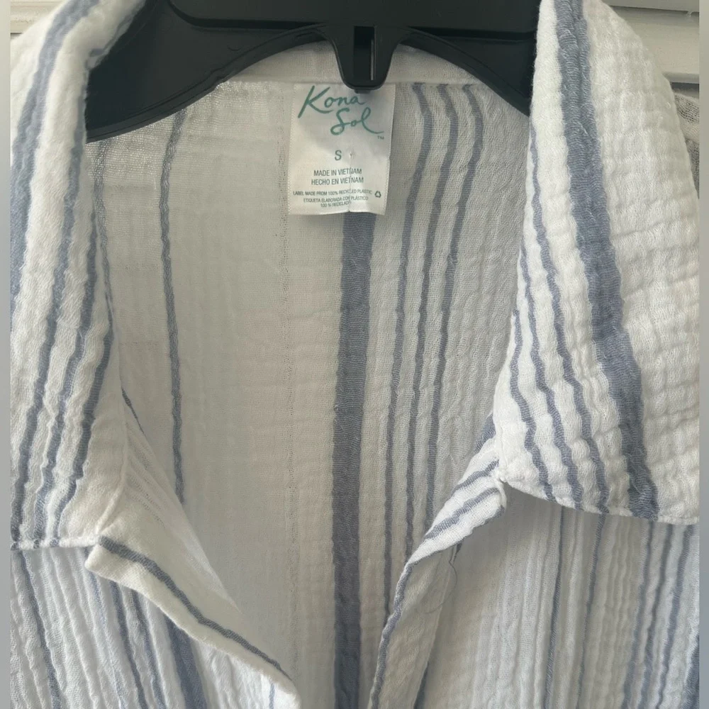 Kona Sol Size Small Gauze Blue & White Stripe Oversized Button Up Swim Coverup - Picture 5 of 6